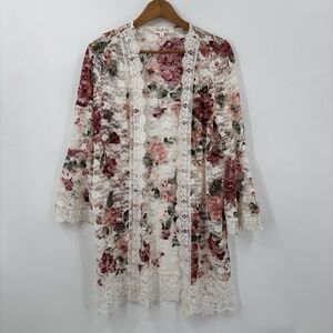 Jolie&Joy Lace Duster Large Floral Flare Sleeve Feminine Fairy Romantic Cottage